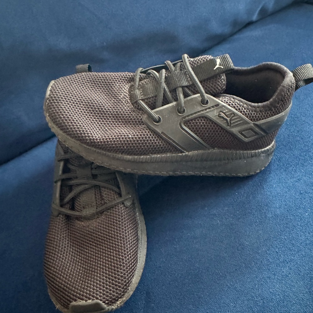 Puma black Athletic Kids Shoes